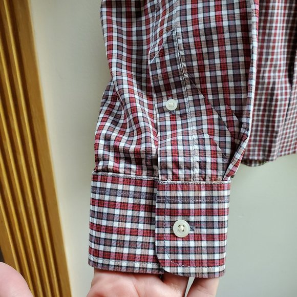 NWOT GAP 100% Cotton Fitted Plaid Shirt Size XL - Picture 8 of 16